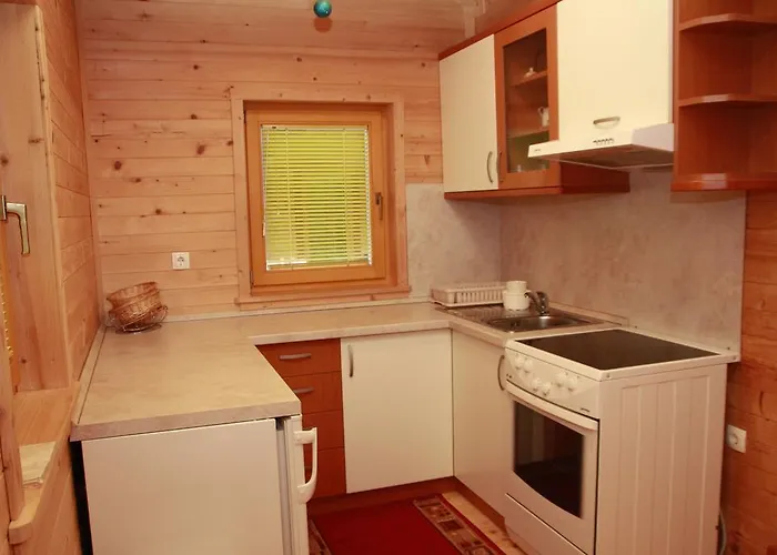 House Jas-mar بيت للعطل Radoslavci